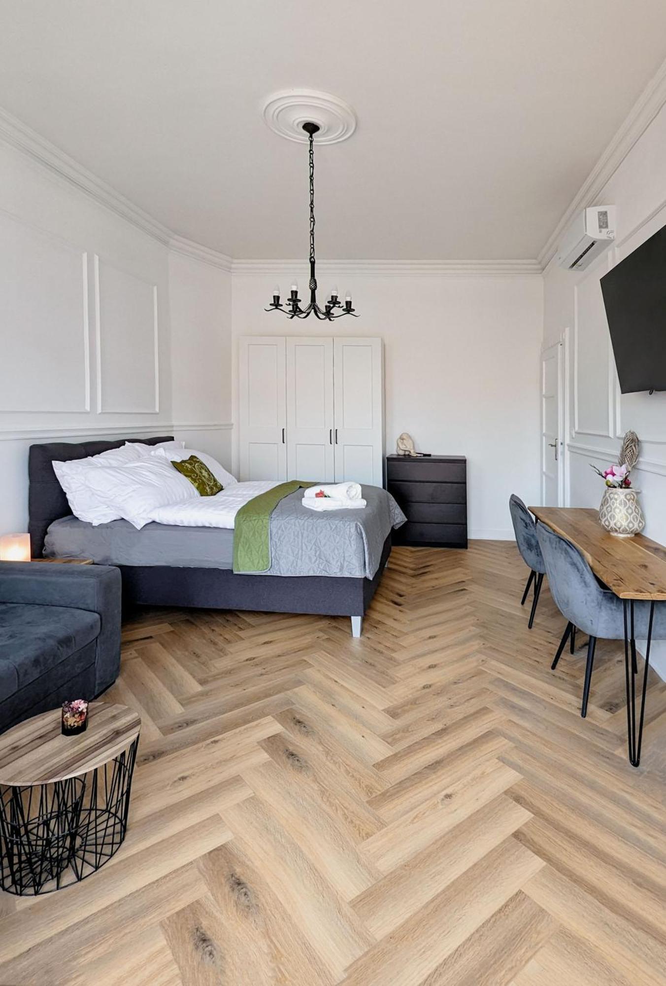 Pedestrian Apartment, The Best Location Budapest Eksteriør billede